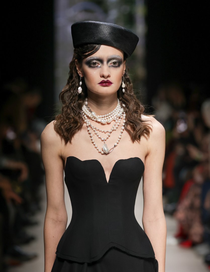 Slava Zaitsev_MFW-21.jpg Slava Zaitsev_MFW-21.jpg